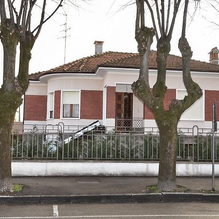 L'Agrifoglio Affittacamere Gattinara Екстериор снимка